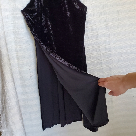 Velour Split Side Tank - Picture 2 of 5